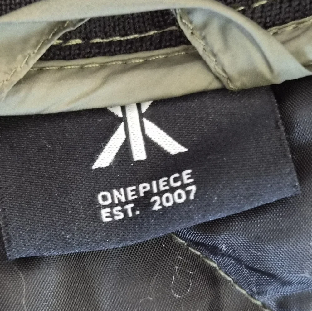 Onepiece Champ Quilted Vest Olive Green Unisex Men’s S Puffer Snap Pocket